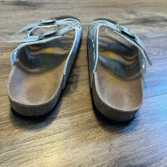 Birkenstock Granada Silver Snakeskin Print Sandals Size 40 Size 9 - Picture 2 of 7